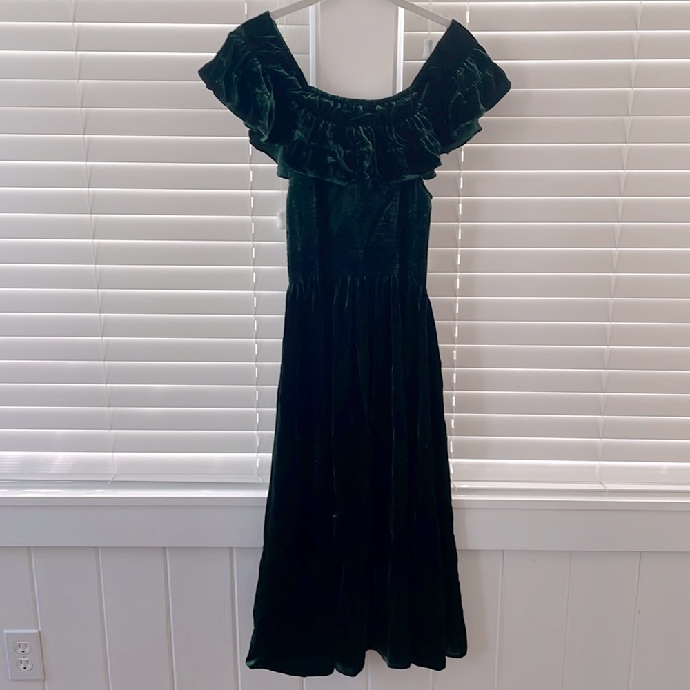 Hill House Home Akilah velvet dress